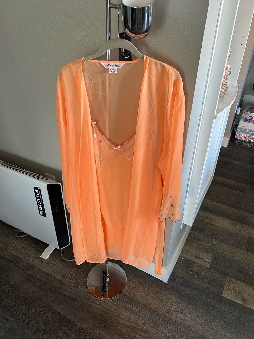 La Vie En Rose Peach-Orange Intimate Set